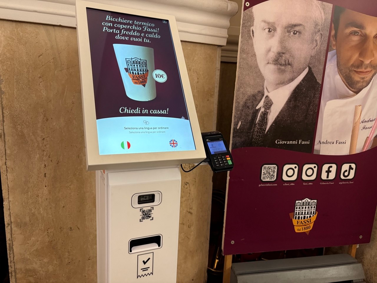 Chiosco self-order e tecnologia per il punto vendita